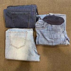 Maternity jean bundle, size 4-6 ( small and medium)